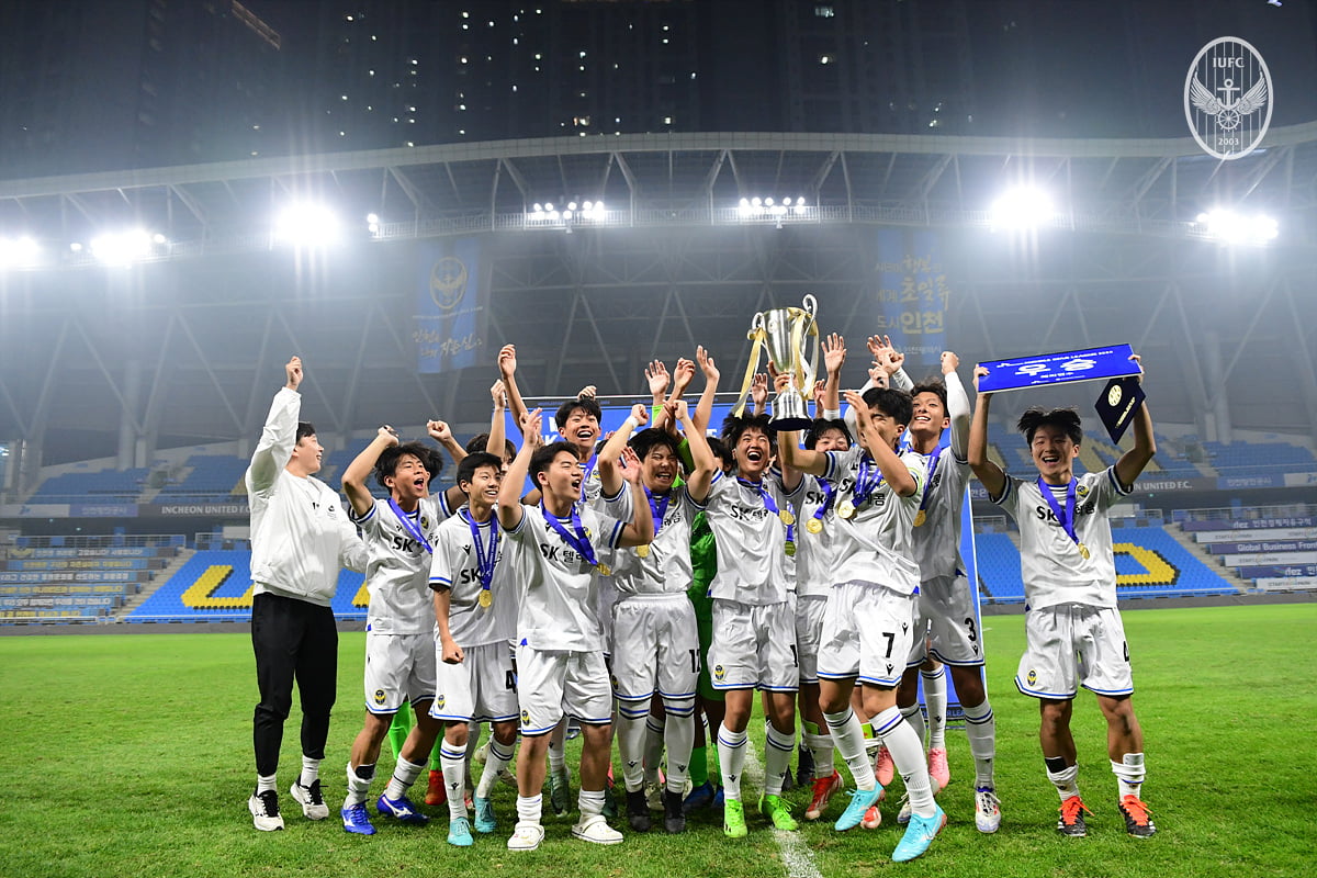 4胜1平暂时升至榜首，国米是本赛季欧冠唯一尚未丢球的球队