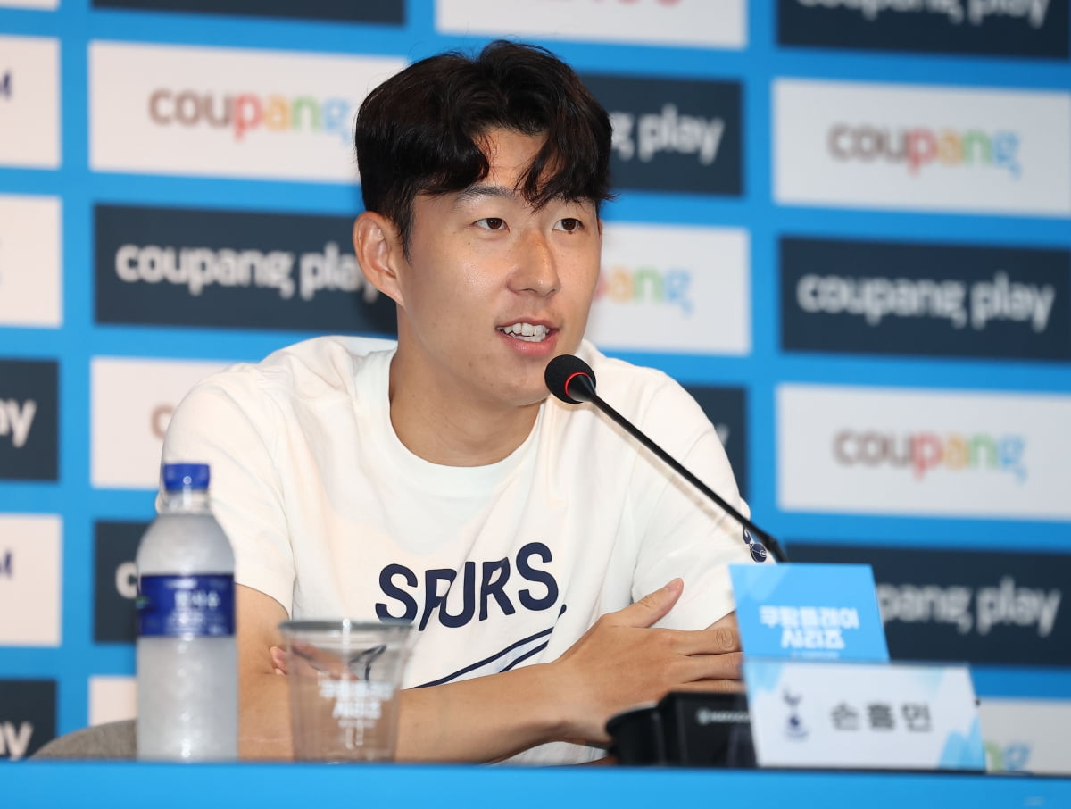 ⚽英超战报：德里赫特处子球 拉什福德破球荒 加纳乔补时破门 曼联3-0击败南安普顿